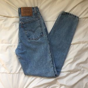 Vintage Levi’s 912/512 size 5 med